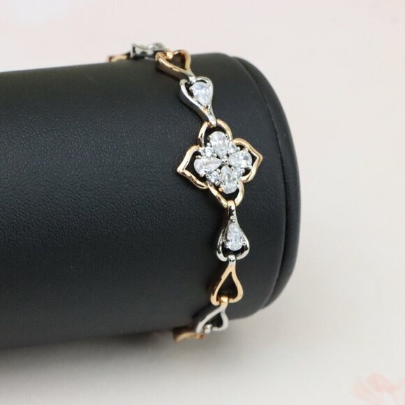 "Elegant Rose Gold & Silver Floral Bracelet with Heart Link Design, XPBL0844 - Picture 9 of 12